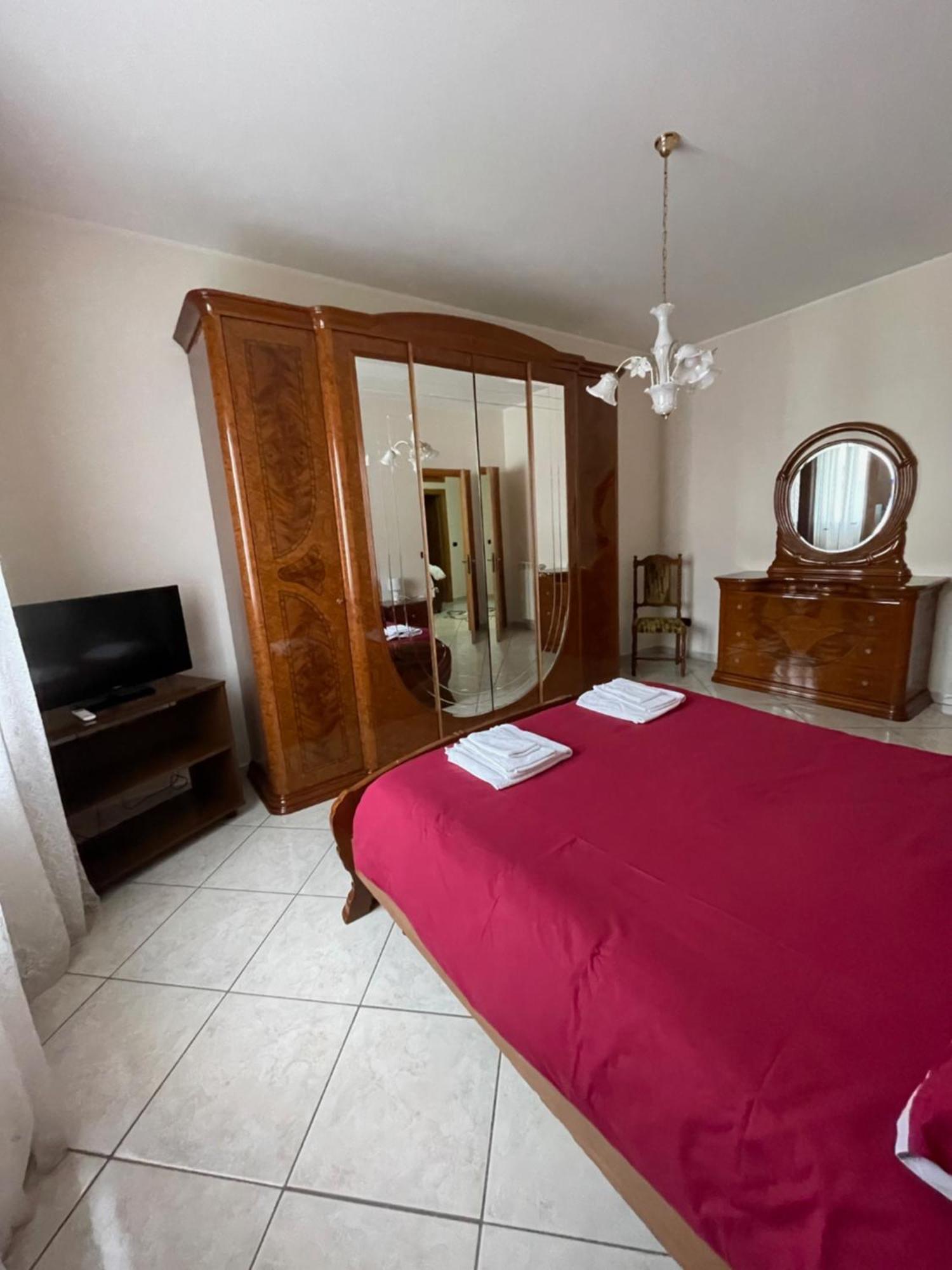 Casa San Francesco Apartment Mondragone Ngoại thất bức ảnh